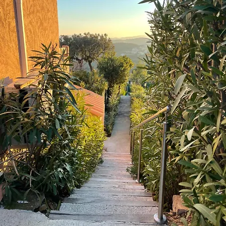 Loucasa Location Apartment